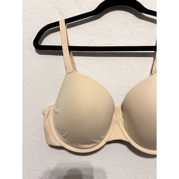 SKIMS Fits Everybody T-Shirt Bra in Sand size 36D - Picture 3 of 6